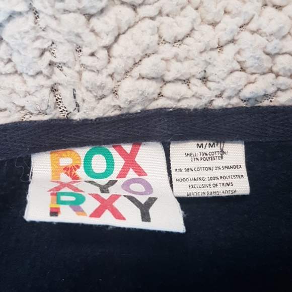 Roxy -navy blue sweater  medium - Picture 2 of 4